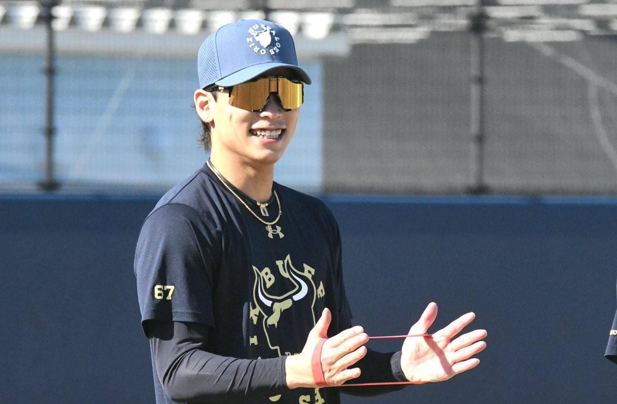 kita02YP's tweet photo. 【#オリックス 舞洲10月10日➂】

秋季練習が始まりました(3勤1休の予定)

#山崎颯一郎 投手
#宇田川優希

#中川圭太 選手
#廣岡大志 選手

#ベースボールキング
#Bs2026 https://t.co/yHe5sb32Ne