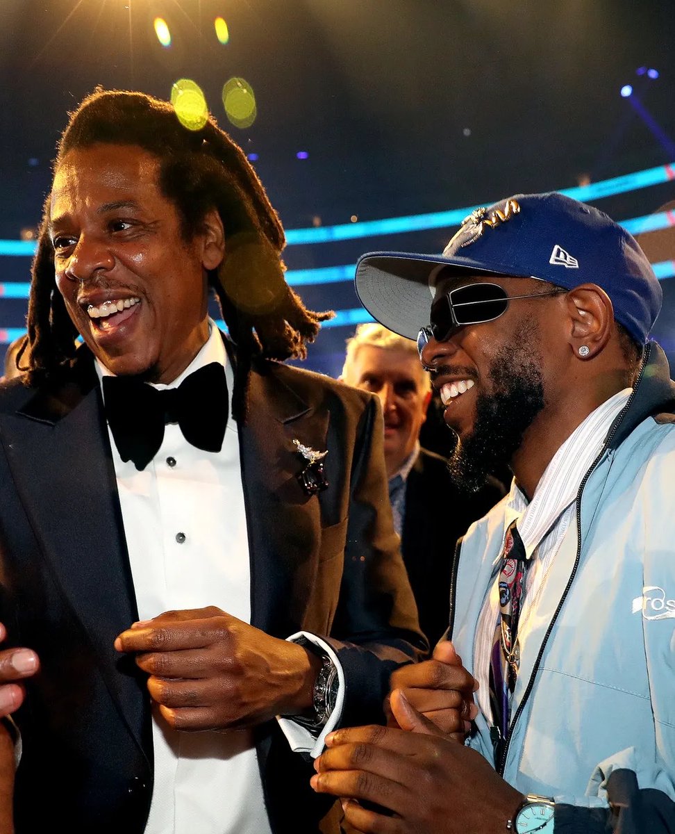 CWMonieHQ's tweet photo. 🚨 HISTORY MADE! 👑 — JAŸ-Z officially claims the biggest reported box office gross by a rapper in HISTORY, earning $42.3 MILLION across 3 shows at Yankee Stadium (July 10–12, 2026).

He surpasses Kendrick Lamar’s previous record of $40.4M across 3 nights at SoFi Stadium.

JAŸ-Z and Kendrick remain the two biggest box office draws in rap history! 🐐x🐐

📊 @touringdata