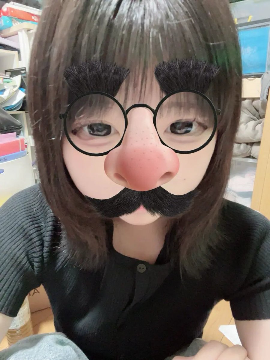 monaca__p's tweet photo. 部屋で1人で自撮りしてる私。

 #裏垢女子 https://t.co/G0npyYgUFX