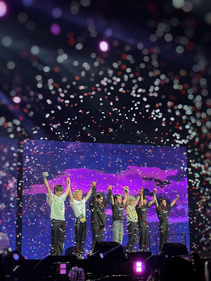 Ateez_Cucuta's tweet photo. Colombia quiere a ATEEZ de regreso. 🇨🇴❤️‍🔥 Promotoras, escuchen a ATINY: estamos aquí, tenemos el sueño y queremos hacer realidad esta oportunidad. ¡ZERO TO ALL 2027 en Colombia!
@paramopresenta @ocesacolombia @moveconcertsco 
#ATEEZ 
#Zero_To_All_Colombia https://t.co/8VdIDFz944