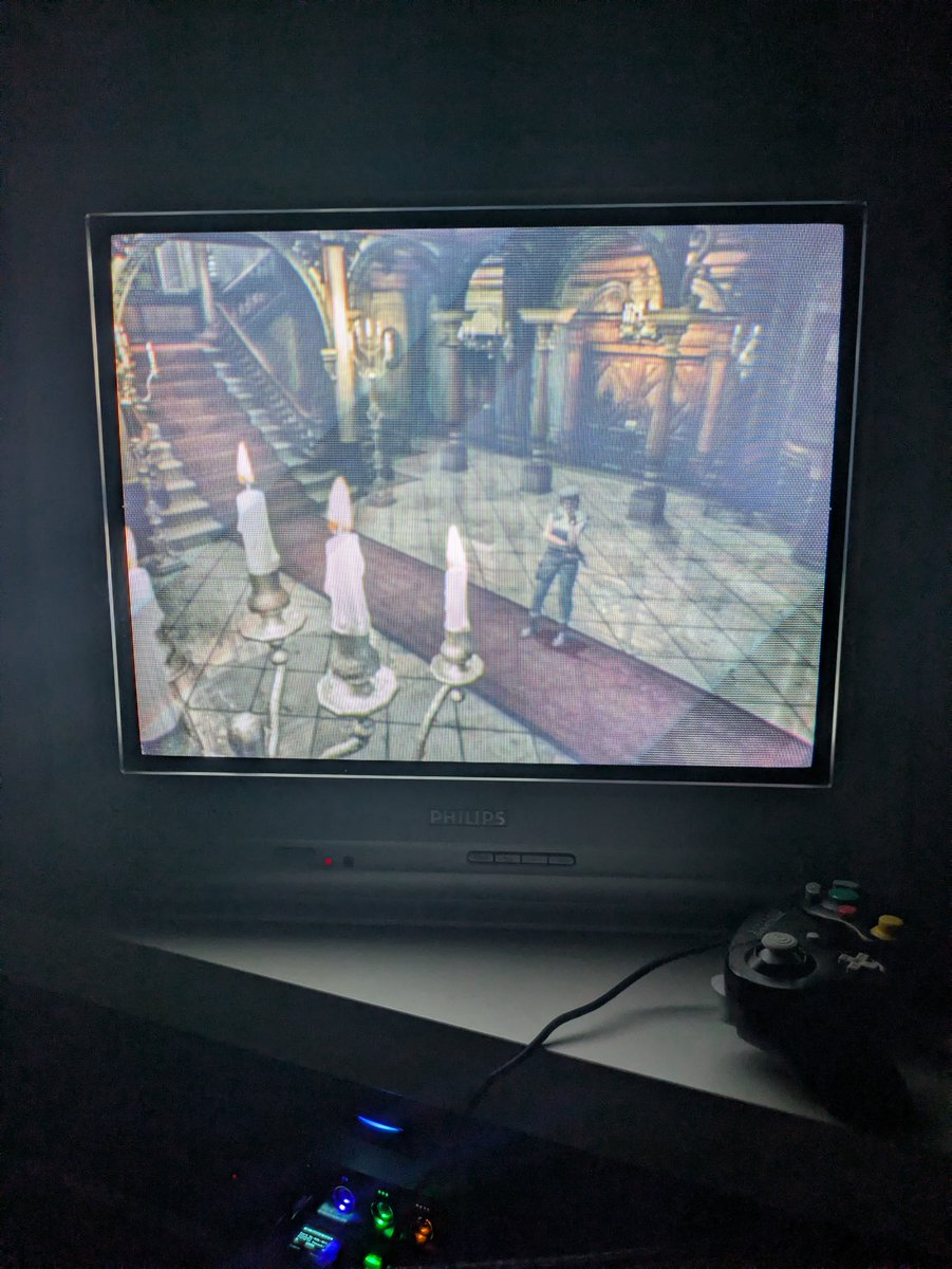 artolympus's tweet photo. This game is so beautiful, I wish it wasn't impossible to take a good picture of a CRT with my phone... https://t.co/9MIXth97C2
