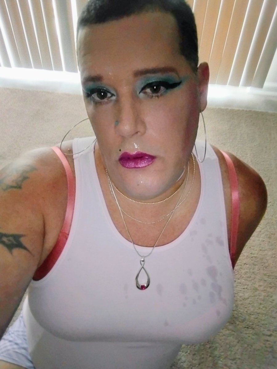 SissyBunnii's tweet photo. @bnwo_hub Id worship every inch sir https://t.co/0rSxCjGneo