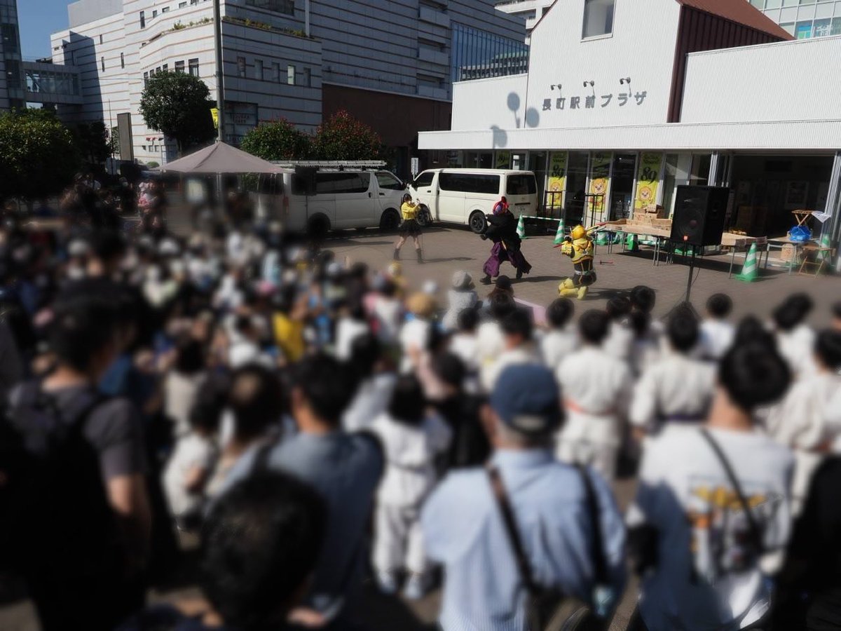 nagamax_tsunagu's tweet photo. 長町駅前50祭おめでとうございマックス！

これからの50年へ向けてさらに進んでいくはずだぜ？

そして来週は俺の1周年だ！！

悪徳商会が増員？！

戦うあすかお姉さん？！

それに俺の弱点だって？！

やべえことにやりそうだ

みんなの応援の力を俺に貸してくれ！！！

会場で会おうぜ！！ https://t.co/FF8AvYTWyH