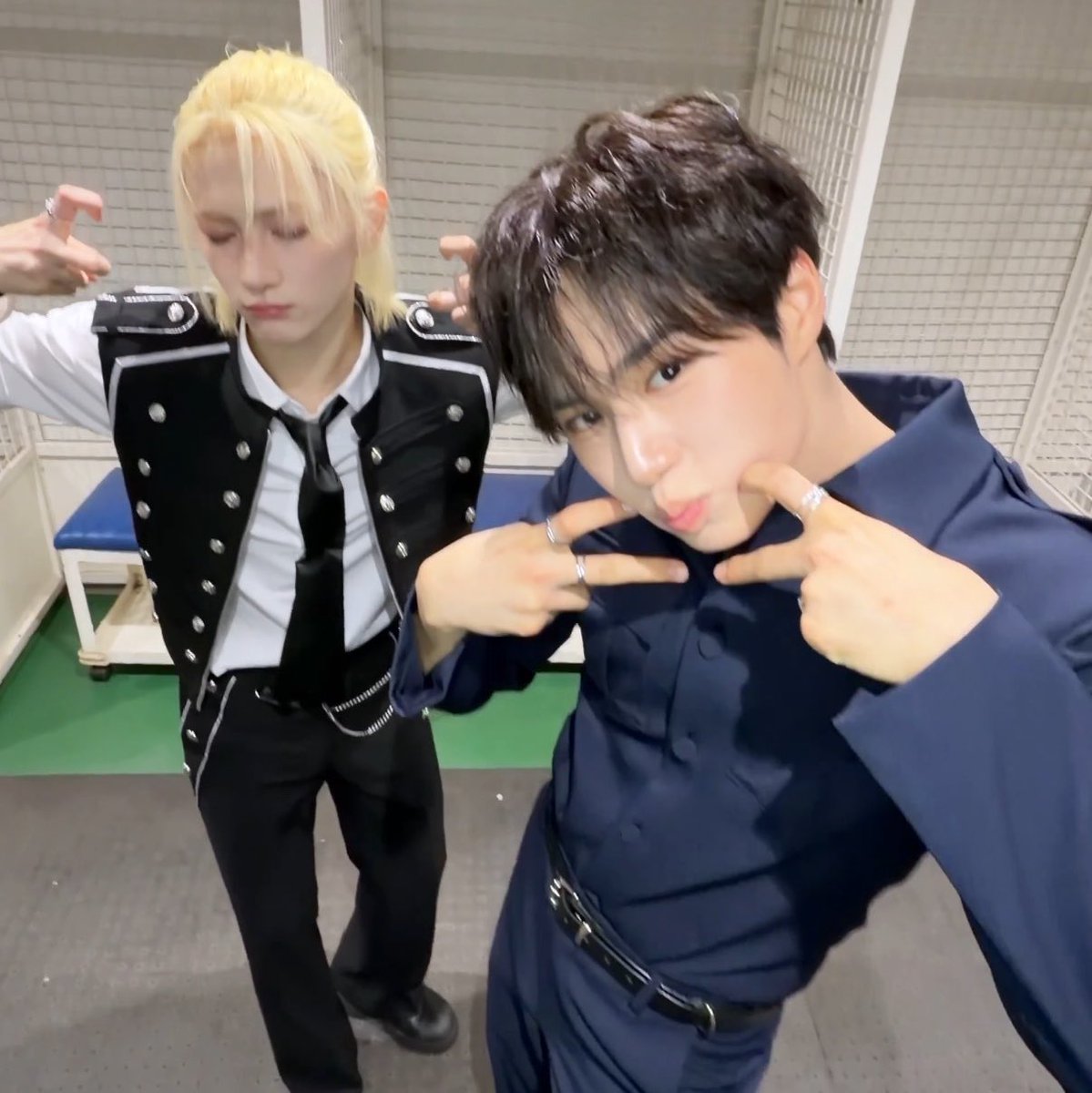 merocawaniisan's tweet photo. 見た目可愛らしいジュンソのキメがセクシーで見た目男らしいジュンソのキメが可愛こぶりっこなの味する    ジュンソを背負う者にはナムジャ病など存在しません https://t.co/BO3SA4TiDU