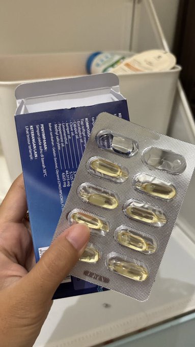 zarasabrenee's tweet photo. Terimakasih dok infonya beneran berguna bgttttt😭

Kalau anak bapil jgn lngsng minum obat, tetesin dulu ini bkin nafas nya lngsung plong dan tidur jd pulesss👏🏻🥹 https://t.co/uDmqQewFCv