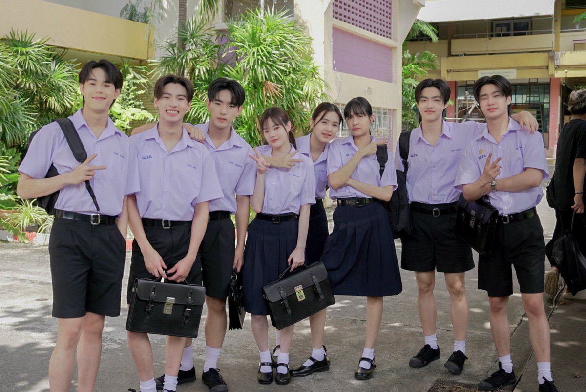 halfmyhppness's tweet photo. #GoodBoySeries
#lukeso_ #mickmetas #LukeMick
For some of the Good Boy Series cast, this is their very first series. 🥹😭 And this is also the first time LukeMick get to celebrate their 1st EP with fans! 🥹🤍
So please show lots of love and support for all the Good Boy kids! They all deserve our love and encouragement. 🫶🏻✨