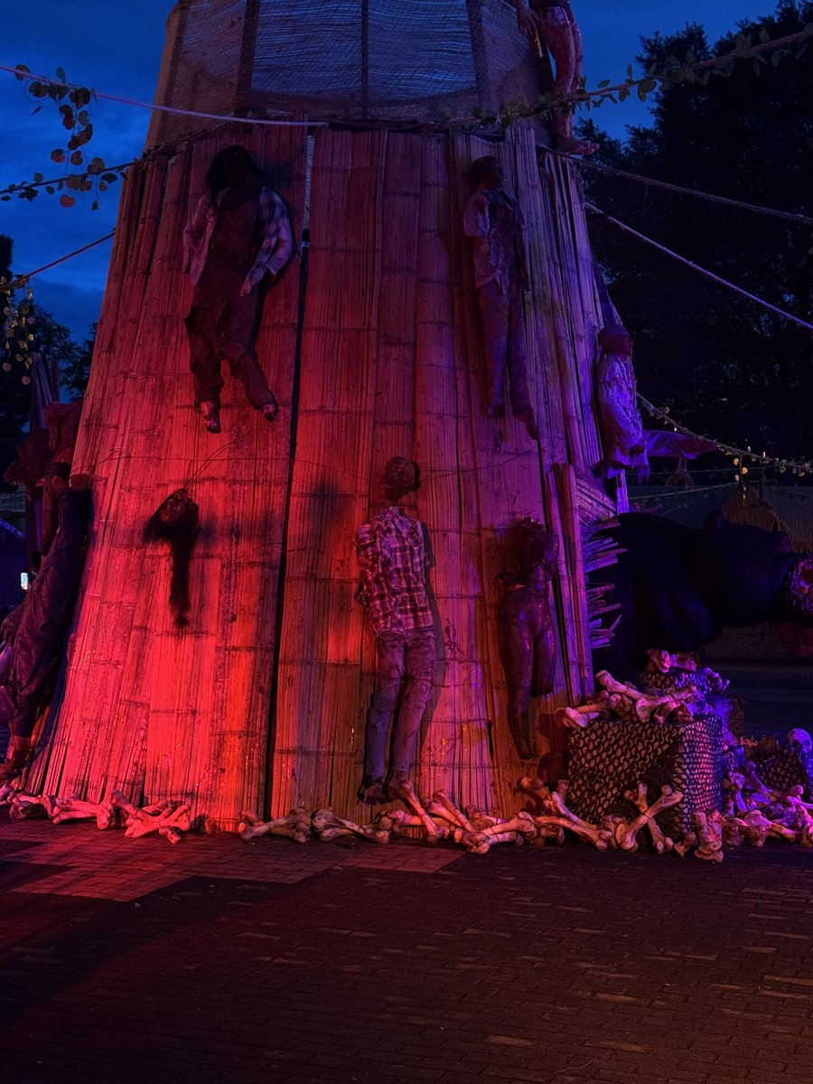 lalant_'s tweet photo. 🎃 https://t.co/NaLpARImo0