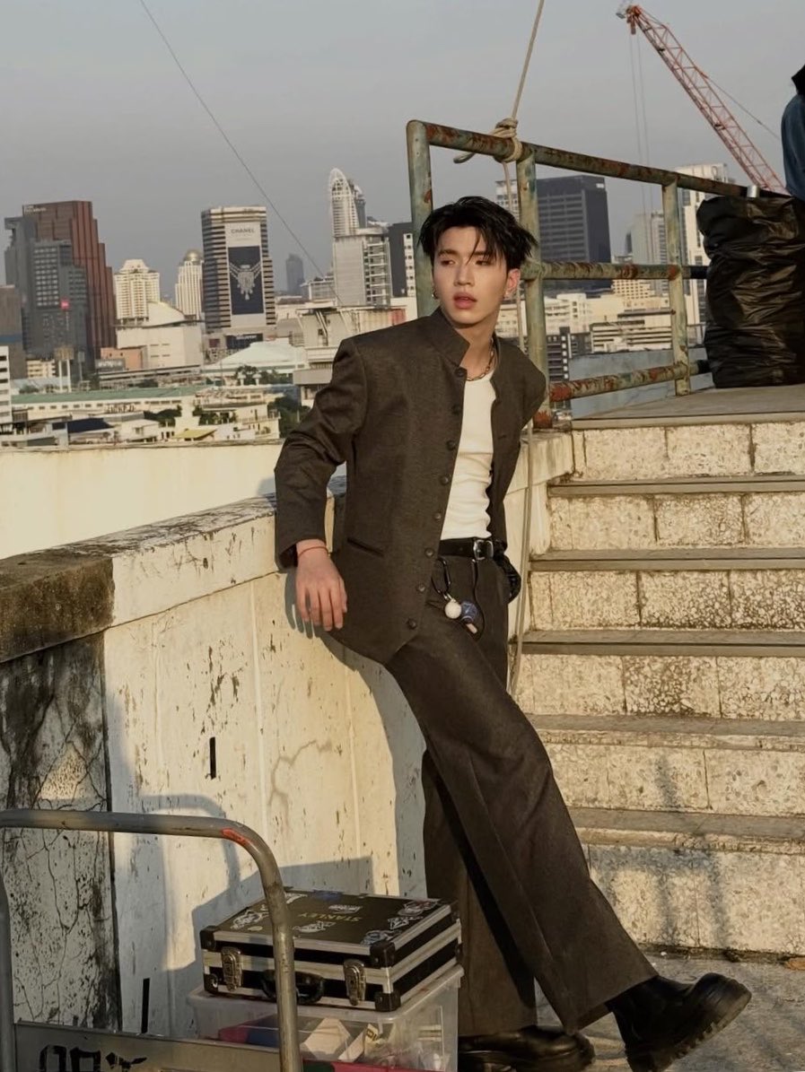 onyourmylee's tweet photo. แต่คีนหล่อจริง ๆ นะ ครั้งแรกเห็นคีนในรายการอัลฟ่าก็รู้สึกว่าคนนี้หล่อแล้วอะ หน้าตาดีเลย พอดูเพอร์ฟอร์มยิ่งโดนตก เป็นอีกคนที่สัมผัสได้ถึงความเป็นไอดอลตั้งแต่ในรายการอะ จนถึงทุกวันนี้ ยิ่งโตยิ่งหล่อ ใครไปเจอคีนครั้งแรกพูดเป็นเสียงเดียวกันหมดว่าคีนหล่อมาก คีนจะรู้ตัวมั้ยไม่รู้ว่าตัวเองหล่อจริง ๆ แต่ถ้าไม่รู้ไม่เป็นไร เดี๋ยวจะคอยชมคีนทุกวันเอง ว่าคีนหล่อจริง หล่อมากคับ ตี๋ของพี่  🫰🏻

#keenkeno