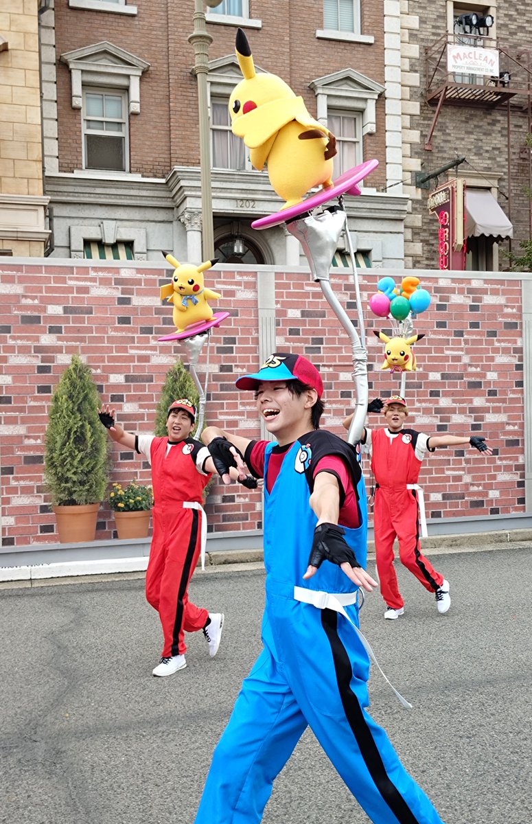 kusu291's tweet photo. NO LIMIT! パレード 
～Discover U!!! バージョン～

9月にインした時のパレードです😊
１列になってるの何かお気に入りの１枚です🤭

#USJファン https://t.co/yNOZNmq2dq