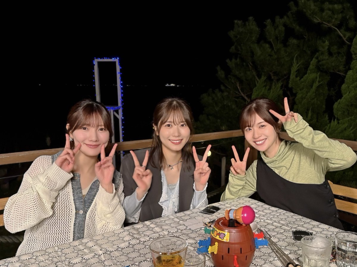 kawata_staff's tweet photo. ＼お知らせ🌟／

10月17日(土)16:00～放送
テレビ東京「#放送作家松田好花 リスタート」に出演いたします📺

#松田好花 さん、#丹生明里 さんの同期3人で卒業旅行に行ってきました✨🍻
お楽しみに！😊
https://t.co/7tdCpzEVuk

#河田陽菜 https://t.co/L8RGQ7ecYO