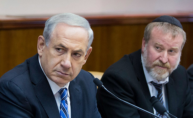 N12News's tweet photo. רה"מ נתניהו יגיע היום לצפות ביועמ"ש לשעבר אביחי מנדלבליט מעיד במשפטו
@amit_segal https://t.co/K8AQfoENAB