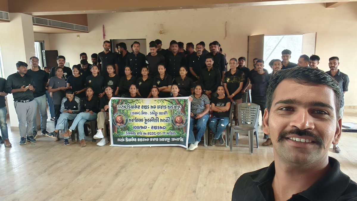Gujrat2612's tweet photo. #gujratforest #ગુજરાત_ફોરેસ્ટ
#હુંમારીહક્કનીલડાઈ માટેતૈયાર છું 
#સુરક્ષા ભથ્થું ##Gujratforest
#injustice 
#વનરક્ષકવનપાલ
#દરખાસ્ત_નહીં_સુરક્ષા_ભથ્થું આપો 
#અળખામણાવિભાગનોઅળખામણોકર્મચારી
@sanghaviharsh 
@Bhupendrapbjp 
@arjunmodhwadia @pravinmalibjp @CMOGuj @PMOIndia https://t.co/ZXXSWIkcoE