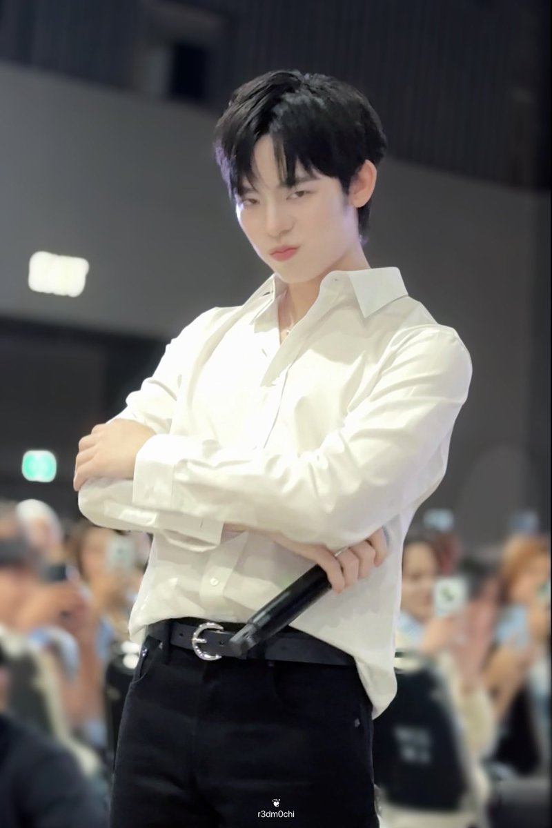 r3dm0chi's tweet photo. ดื้อขึ้นม้ายหนิ >ᴗoಣ https://t.co/M4sYdQj7Og