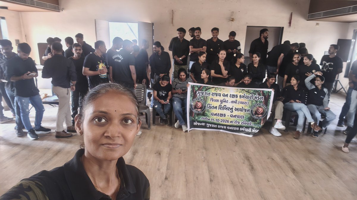 chaudhariJigi's tweet photo. #gujratforest #ગુજરાત_ફોરેસ્ટ
#હુંમારીહક્કનીલડાઈ માટેતૈયાર છું 
#સુરક્ષા ભથ્થું ##Gujratforest
#injustice 
#વનરક્ષકવનપાલ
#દરખાસ્ત_નહીં_સુરક્ષા_ભથ્થું આપો 
#અળખામણાવિભાગનોઅળખામણોકર્મચારી
@sanghaviharsh 
@Bhupendrapbjp 
@arjunmodhwadia @pravinmalibjp @CMOGuj @PMOIndia___ https://t.co/3S9OsauiLM