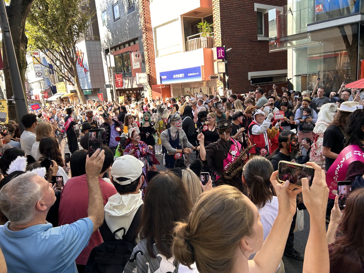 FlushingKenny's tweet photo. Furries in Japan!?  It’s the annual cat parade in Kagurazaka, central Tokyo! https://t.co/N5O61jLePO