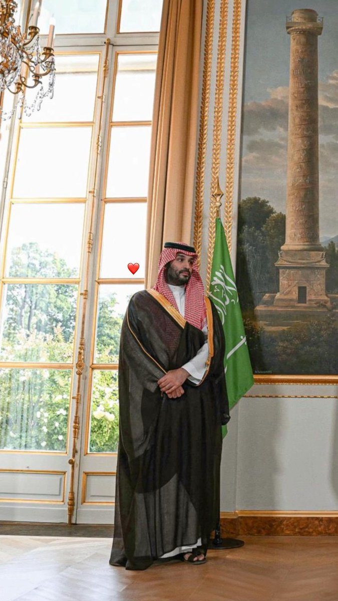 RNQ_11's tweet photo. الله يحفظك سيدي 💚 https://t.co/41Eiey5VBB