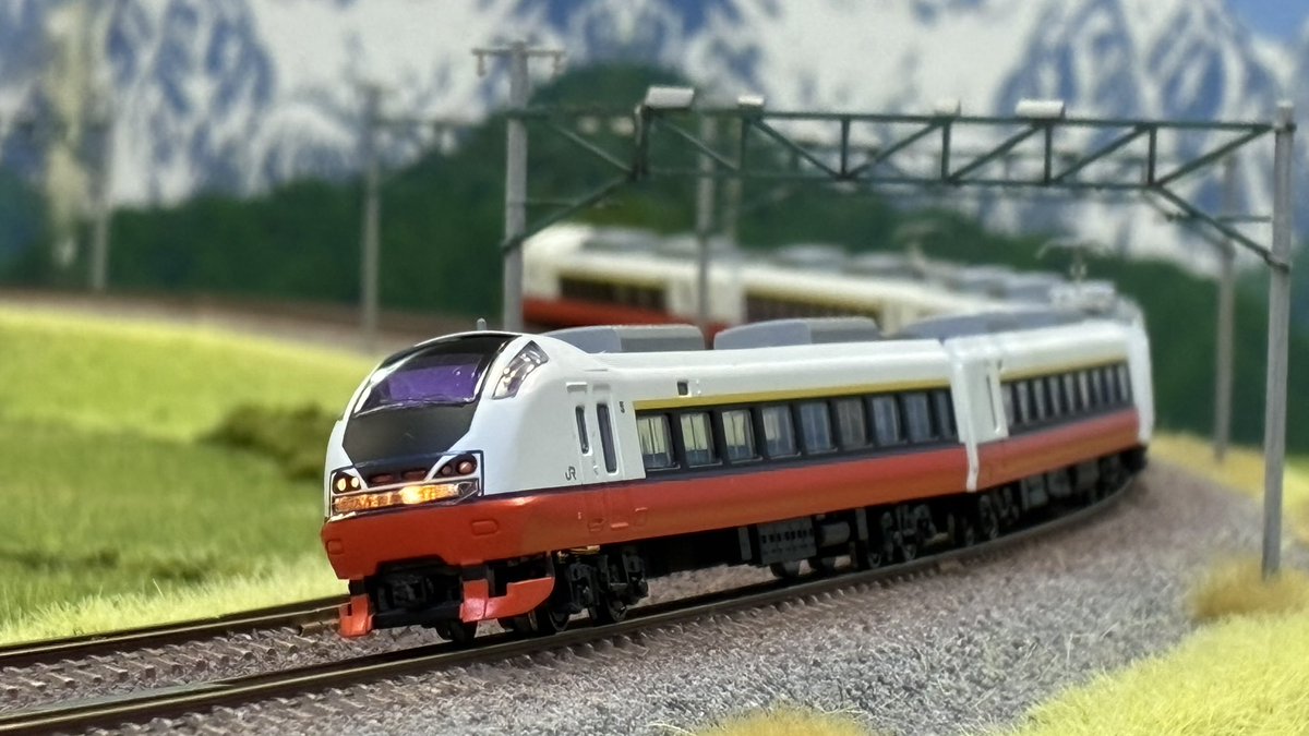 Re_Color_train's tweet photo. 【東京・本店4階】昨日ご来店のお客様⑩

E751系 特急スーパーはつかり

※ 3,4番線使用

#リカラー #Re_Color #鉄道模型 #ｎゲージ  #レンタルレイアウト https://t.co/D59hYZBkc2