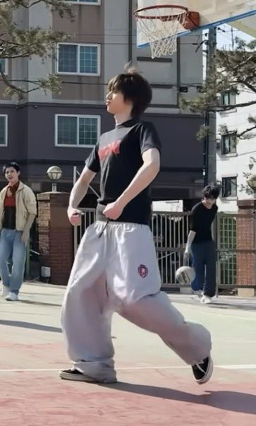 JH_cortis's tweet photo. #오살힘   #주훈
HNGH!!!!!!🦍🦍 https://t.co/EsDcijNLjJ