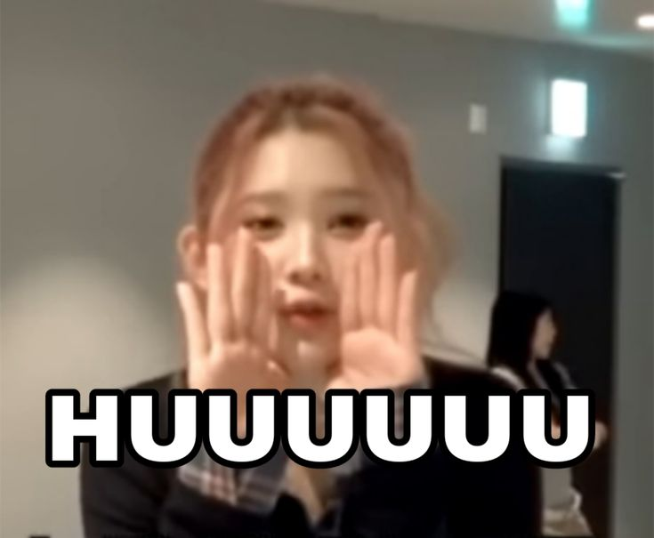 ananoqh's tweet photo. @Karineyoo IYA BENERAN, KAK! INI AKU UDAH NAIK SCOOTER LHO SEKARANG, NGUENGGG!! 🛴💨 itu kedut-kedut nya karena udah ngantuk atau kedut-kedut karena memang suka kakak kedutin aja ya? 🫤 https://t.co/LvwsHYT853