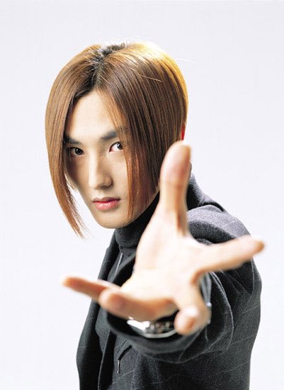 Iris19_BTS's tweet photo. Happy 47th Birthday Kangta!~ I love you💚💚💚 You’re my favorite 1st Gen idol ever🤩🤩🤩💚
#HAPPY_KANGTA_DAY #KANGTA #highfiveofteenagers https://t.co/GF8nDIohhx