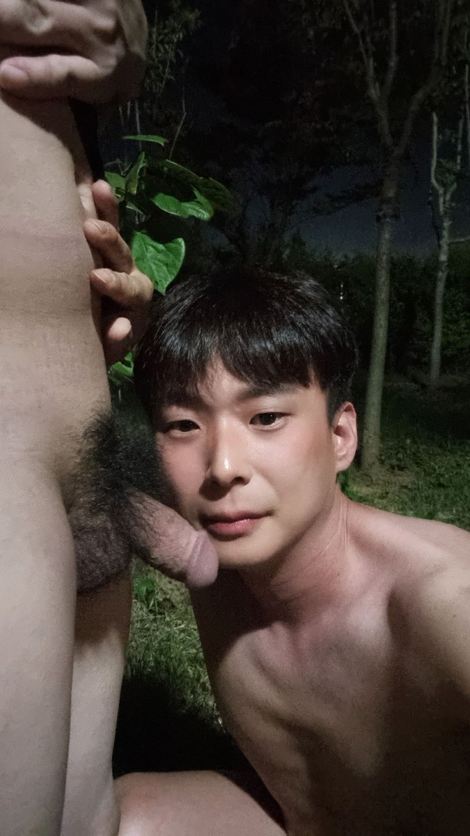Men_Bakjea69's tweet photo. 또 걸레같이 사진 찍어와서 박제 당하고 싶어하는 변태 사진 ㅈㄴ 꼴리고 많으니
댓글까지 확인 ㄱㄱ

@jjjkkk102030 https://t.co/4AGyqpvAmn