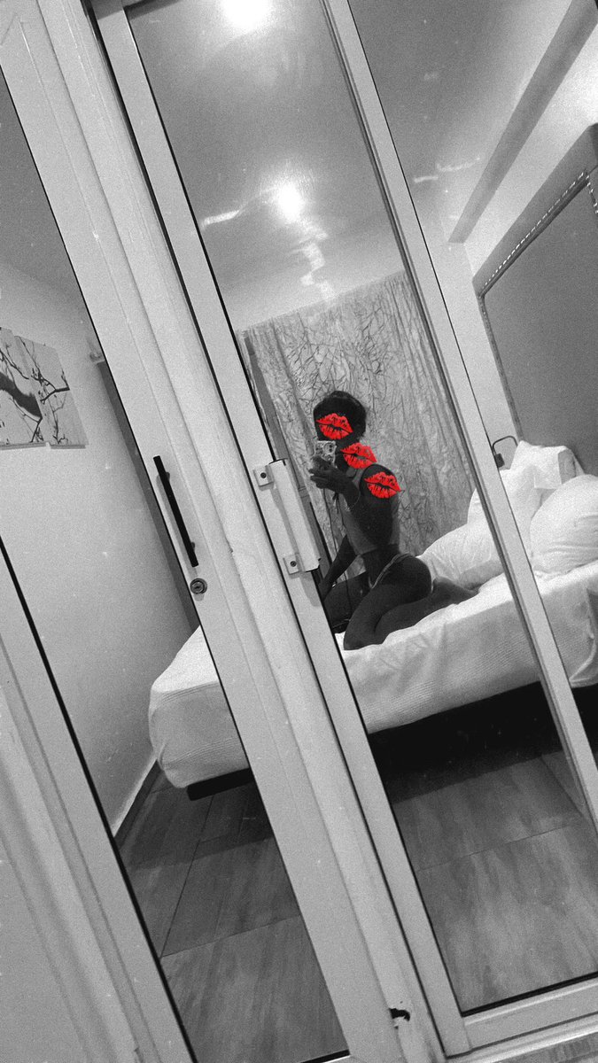 won__prince_'s tweet photo. Buenas noches 💅🥱 https://t.co/5RbmBSeU8Q