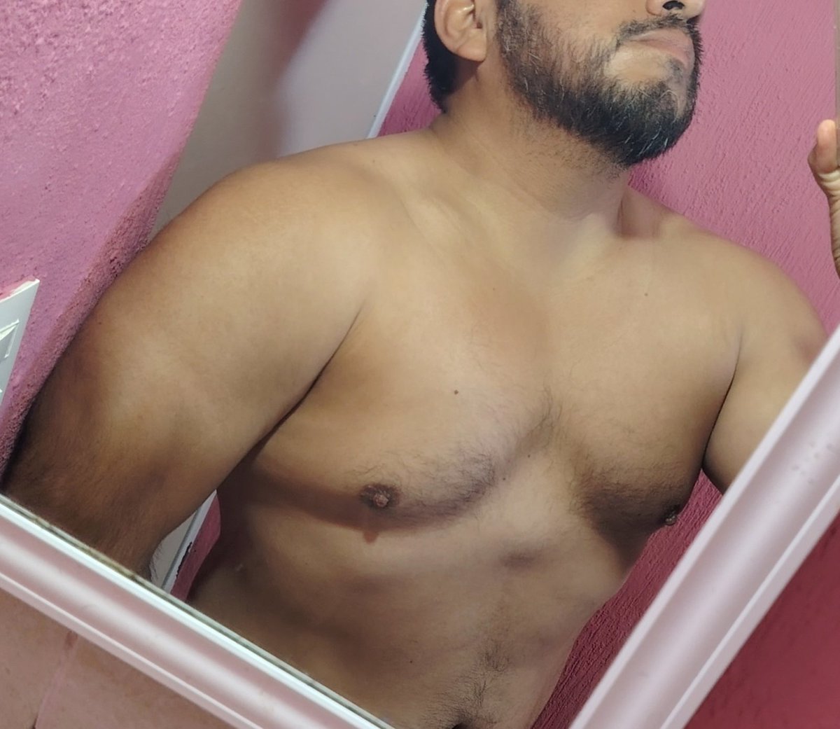 IsaCanales24's tweet photo. @Mty100Single Buenos dias
Soy single de 34 años y 4 años de experiencia, atlético, profesionista, educado, de buen ver, se mi papel de tercero, doy aporte $$ https://t.co/fuq7lcOwA4