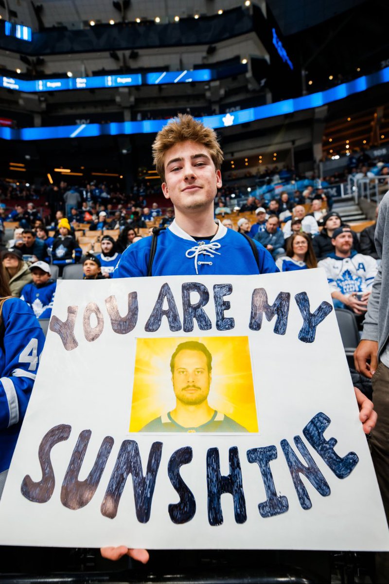 LeafsFanMatt's tweet photo. @MapleLeafs @LGCanada https://t.co/ZTdaCHw5ve