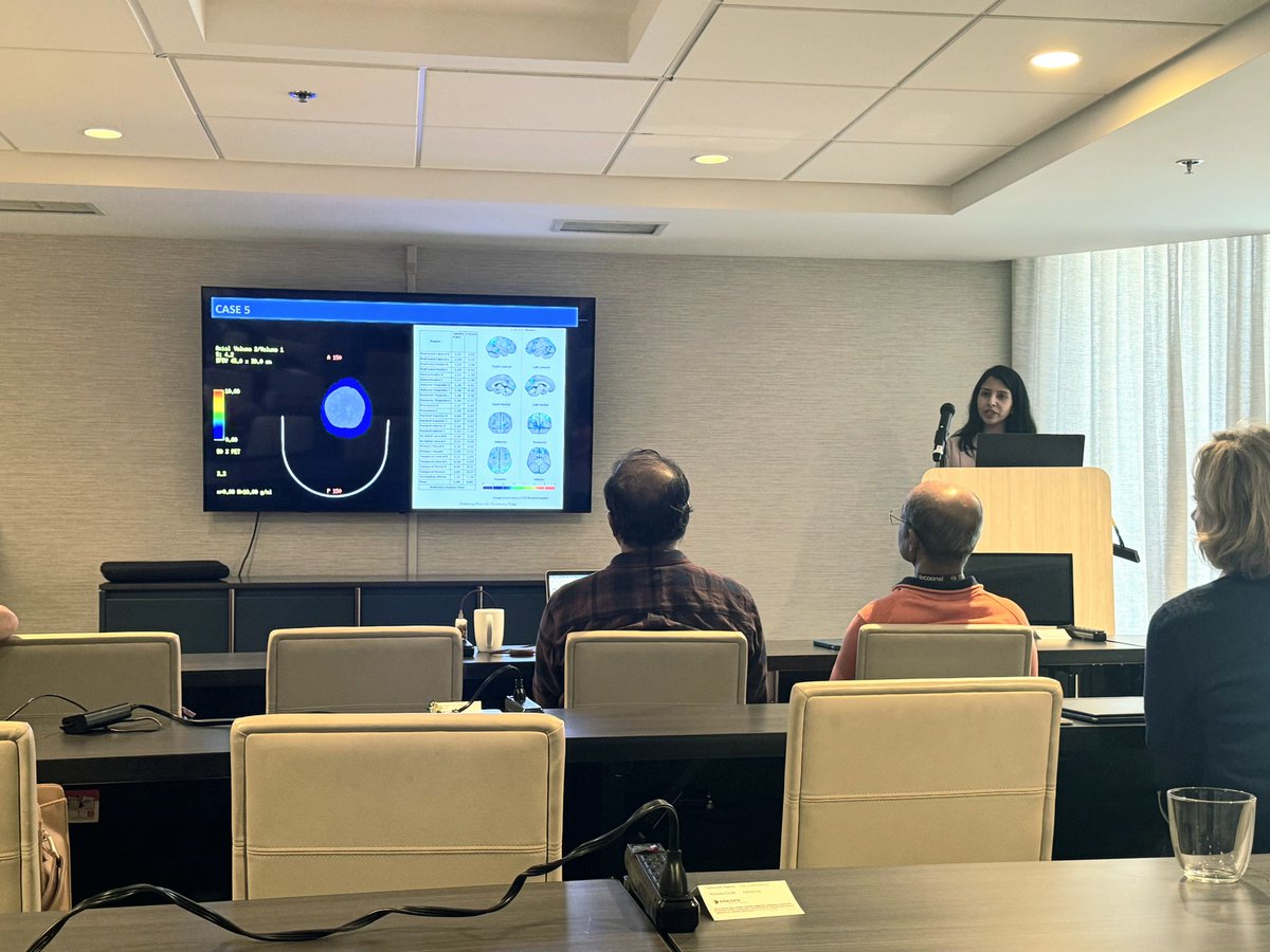 theASFNR's tweet photo. @combinostics @VinceKumarMD @EMiddlebrooksMD @vsyedavalli @GaurangShahMD @Aakanksha_md @SNM_MI @TheASNR @radiology_ninja @nyugrossman @Aakanksha_md from University of Cincinnati @ucradres talking about SPECT imaging in focsl epilepsy and DAT imaging in movement disorders at the PET-MR Workshop #ASFNR26 https://t.co/oIpb80poZN