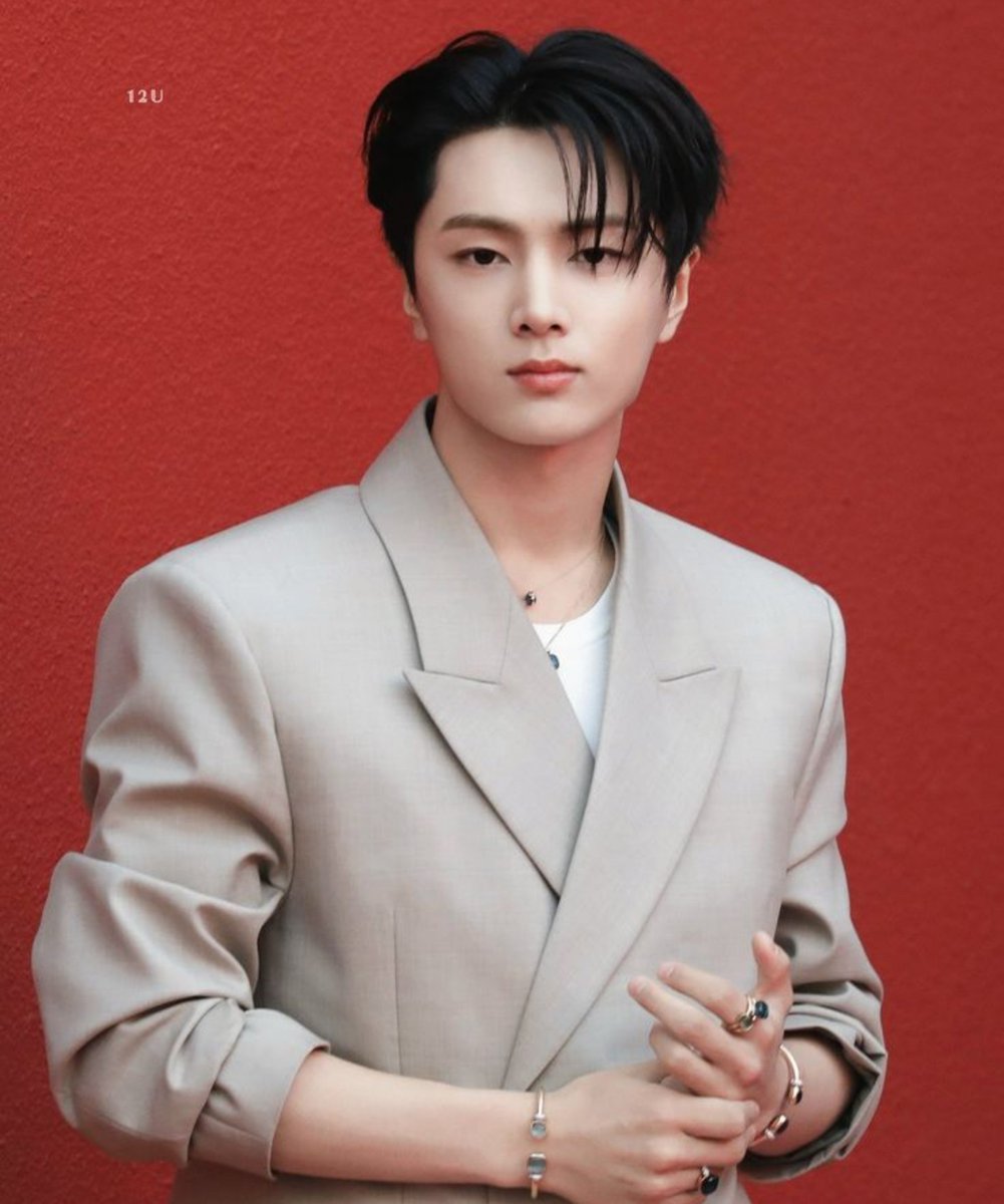 kpoppredictins's tweet photo. ENHYPEN Jay in currently in a relationship. https://t.co/USMCykM4oj