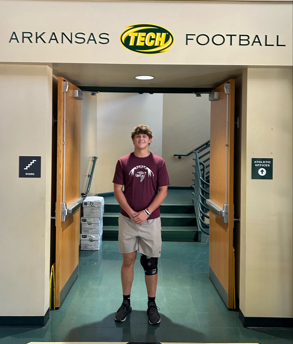 Beau_Barnes8's tweet photo. Had an amazing time at @ATUFootball today. Thank you @CoachAdamsDC  and @Coach_Pasley for the hospitality! 
#agtg @RoyThompsonFB @KevinNJWewers @FrankEspy @SHSRicebirdFB @drake_widener https://t.co/EyYlwseGI8