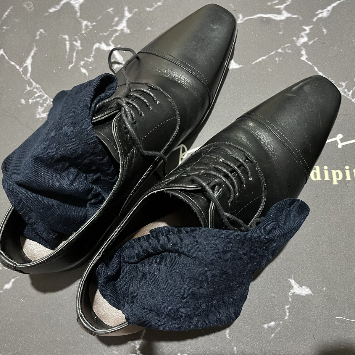 suit_tokyo's tweet photo. 👞

#Tabio #タビオ #REGAL #KENFORD #Suits #suit #西裝 #西裝控 #スーツ #スーツ男子 #男士 #正装 https://t.co/U0ZmOTMosI