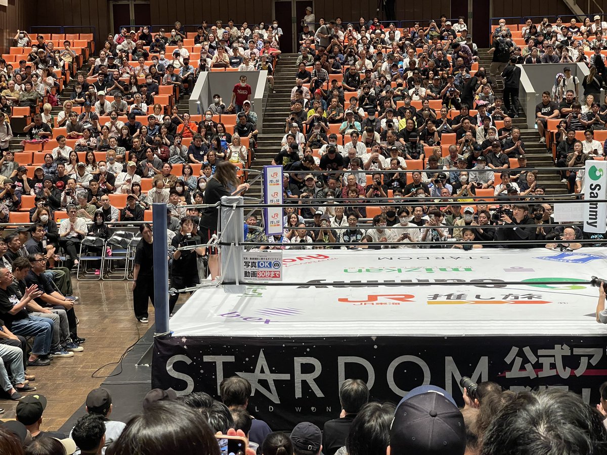 shisamadano's tweet photo. 試合に先立ち、#姫ゆりあ さんから18日の宇都宮大会で半年振りの復帰の告知。

#STARDOM https://t.co/rHoI4IRmo9