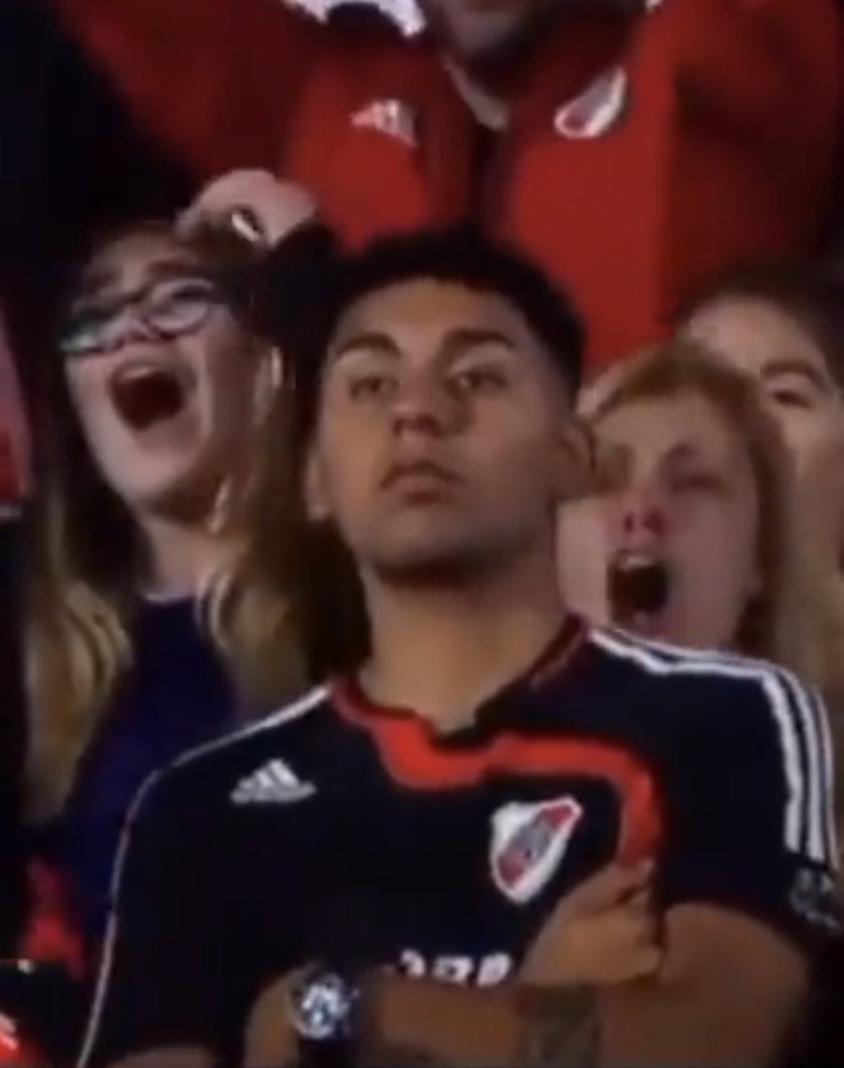 fedepiri_'s tweet photo. Yo cuando River pierde / Yo cuando River gana https://t.co/HpNm5rpvmI