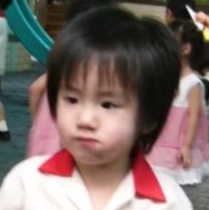 mabaecutie's tweet photo. ใครขี้งอนที่สุด 😕😕😕 https://t.co/o2TOAyp5Ka