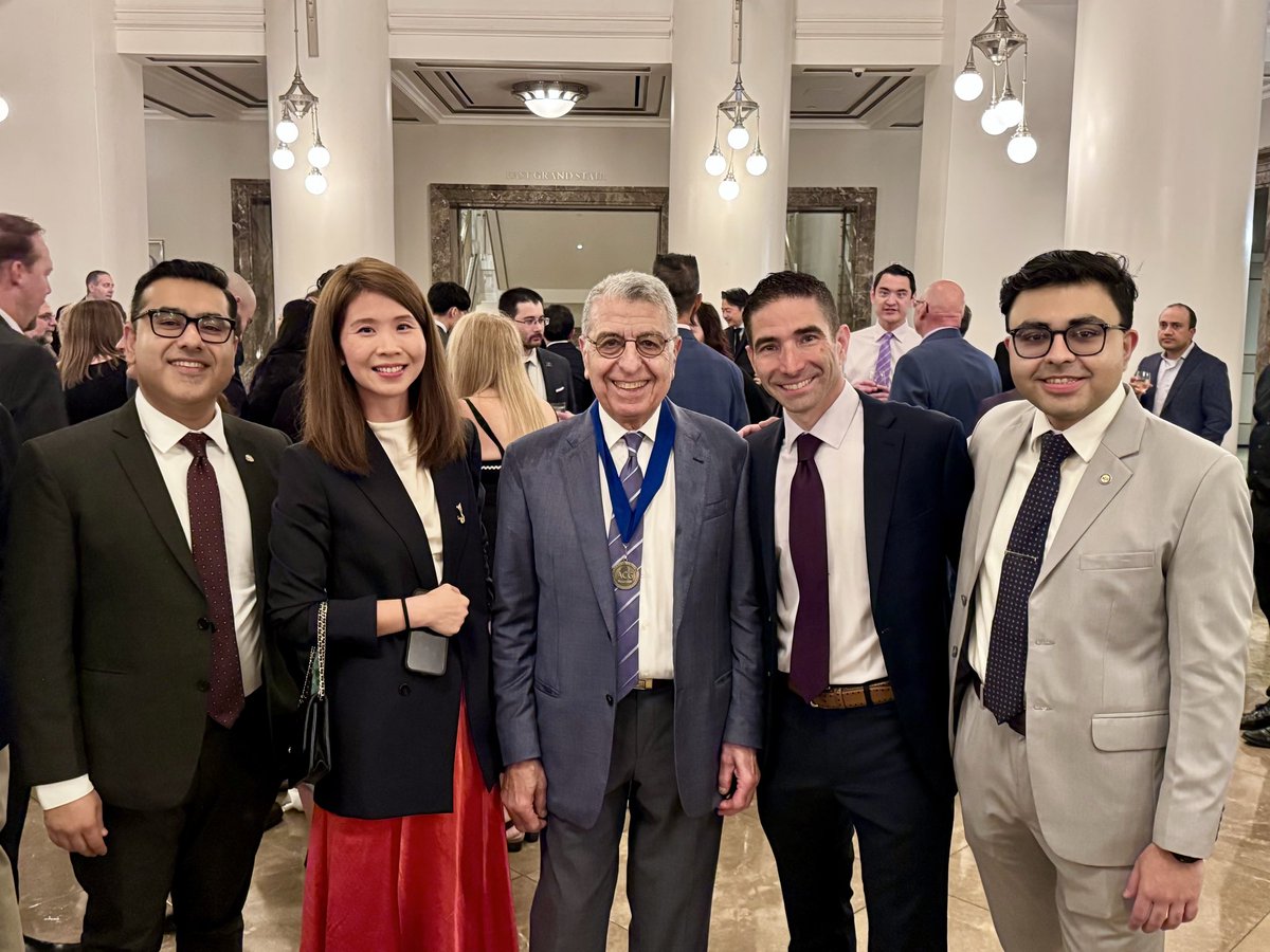 YiQin9's tweet photo. Congratulations to 2 of our fellows: @Chatterjee_MD and @FnuVikash for being recognized at the ACG annual leadership dinner, for being editor-in-chief for the @ACGCRJ , and for winning the ACG International Travel Grant, respectively. Such star power! @JPAchkarMD @CCF_GIFellows https://t.co/d7wwpdt97f