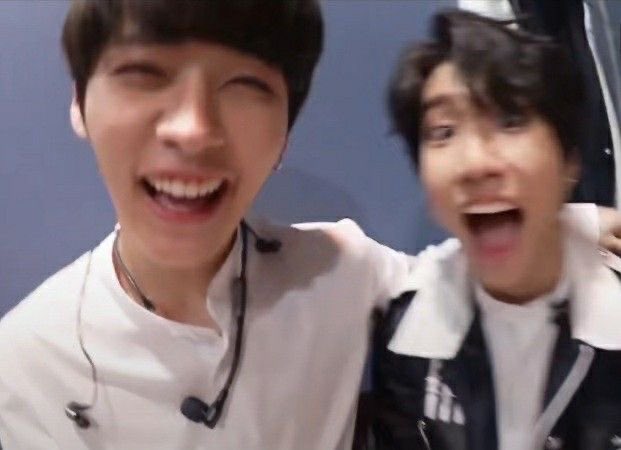 knowmysunn's tweet photo. busco mutiss 𐙚 ₊‧꒰ა ☆ ໒꒱

𐔌 #kpoptwt ! #stantwt 𐦯

𖦹 she/her 🇲🇽 09
𖦹 ESFP ★
𖦹 prio: #straykids ♡ stay
𖦹 shottie, coer, atiny &amp; engene
𖦹 minsung biased 🐿️🐰
𖦹 billie eilish &amp; mon laferte 🎧
𖦹 DNI: pedo, zoo, necro, army

♡ &amp; ↻ para ser mutis, interactúo mucho 🫶🏻 https://t.co/Bs5mN9Or2c