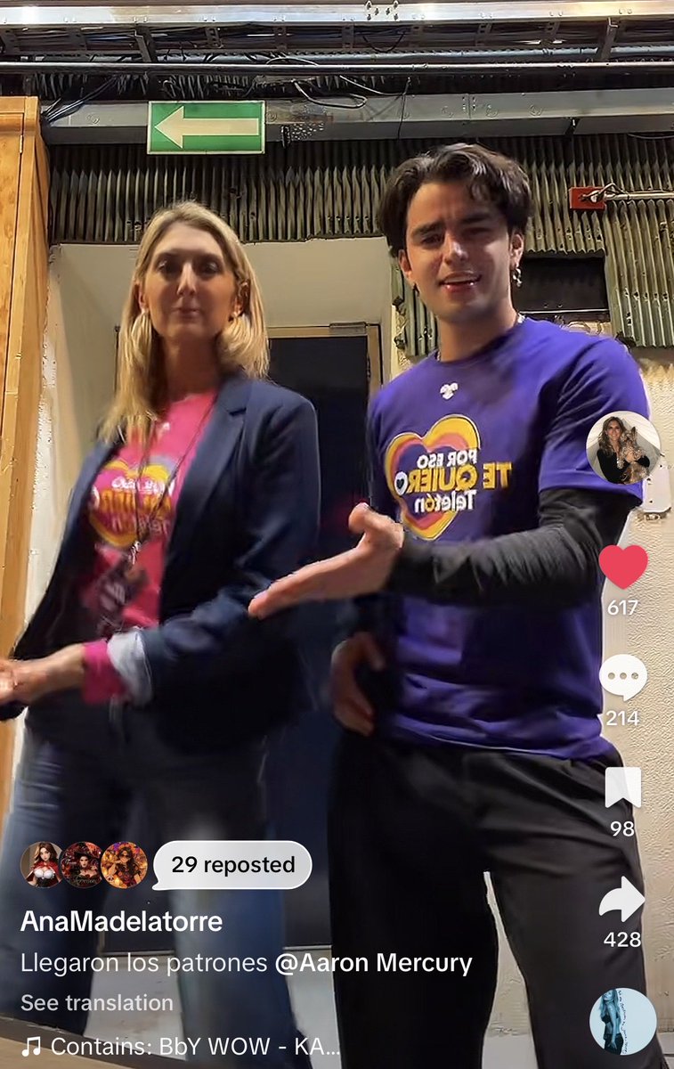 lupjim94's tweet photo. Aarón el consentido de Ana María de la Torre. 

“Llegaron los patrones” 💅🏼

AARON SOMOS TELETON
#PorEsoTeQuieroTeletón #AaronMercury #Mercurials https://t.co/emwGlniL2q