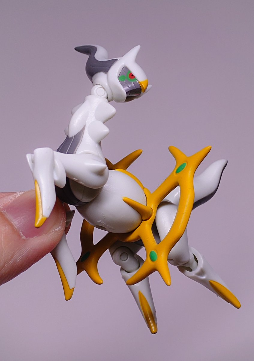 ryuu1236's tweet photo. ポケモンの可動フィギュアってなかなかない中、このシリーズがなくなったの実に悲しい… https://t.co/3rQq0gYM8e