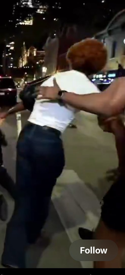 truth41ap's tweet photo. @FBane77 @WyronGaines He restrained the other blonde trvnny that he pulled to the side full nelson who wasn't on shit. Ryad was closer to the aggressive bald trvnny that was on the floor, old white producer had him in a headlock.
They could've seriously hurt those mentally ill phaggots & go to jail. https://t.co/yYcqjZGeyz