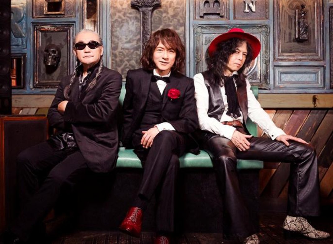 studiomog's tweet photo. 【NEWS】RED WARRIORS (#レッド・ウォーリアーズ）が12月2日、新曲「Apollo 369」をリリース。カップリングは「バラとワイン」のセルフカバー。詳細は特設サイトまで：https://t.co/881Vq7qg0I https://t.co/yLqsnSACe0