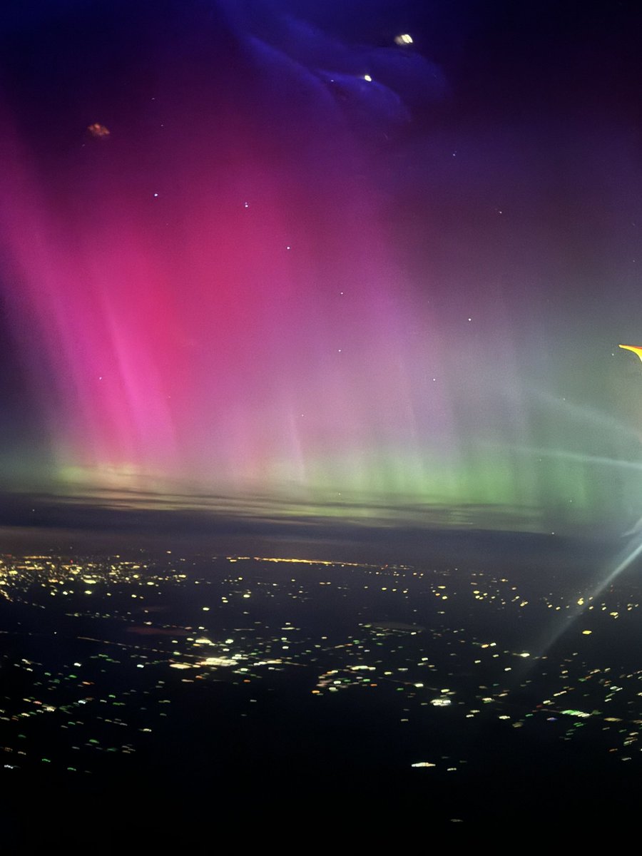 tornadopaigeyy's tweet photo. 10/10/24 was magical from the air ✈️ https://t.co/pQKC1mnyzC