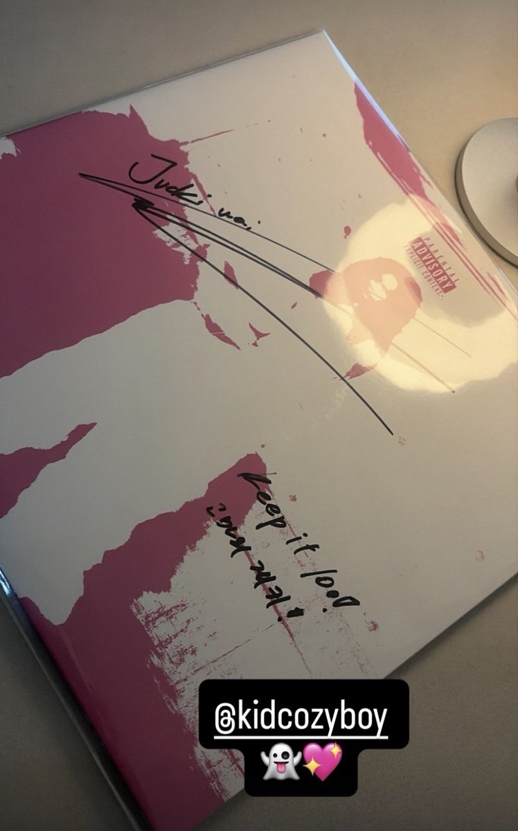 mybfisrapper's tweet photo. 구인디고통온다 https://t.co/Ku58JjjWHN