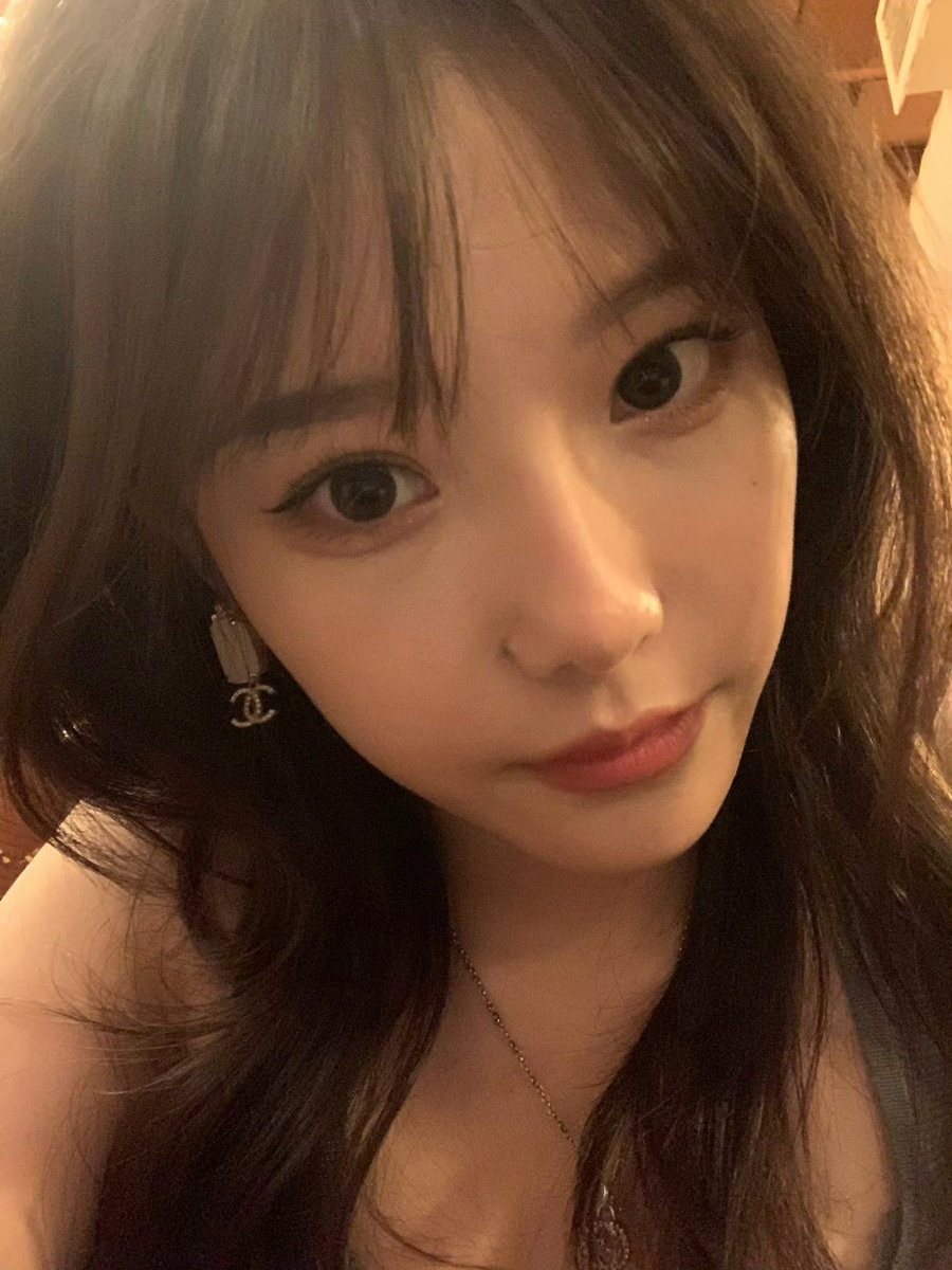 KeriaWang1212's tweet photo. 😘 https://t.co/FrQf2IgnXp