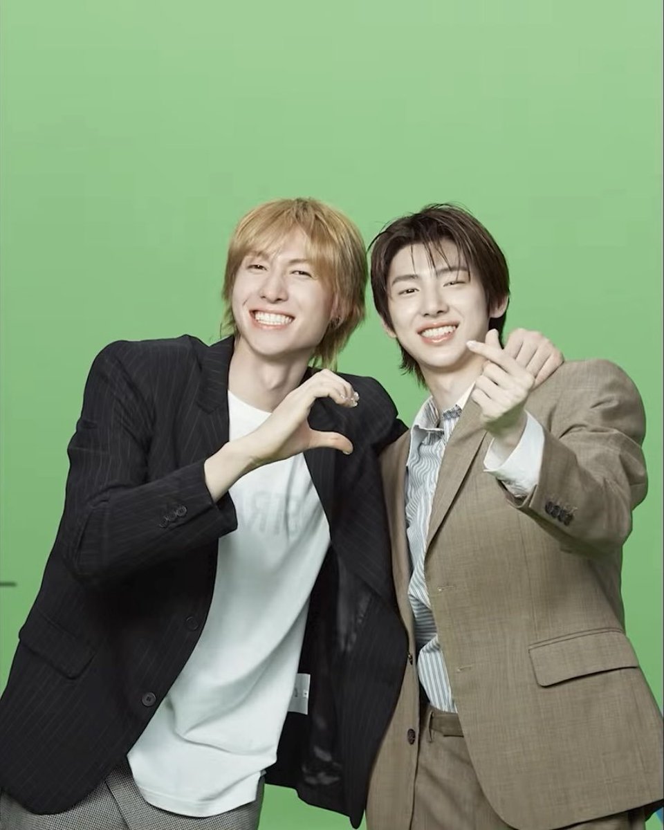 cortis_zip's tweet photo. MARTIN AND JUHOON 😭😭😭😭 THEY'RE SO CUTEEE https://t.co/vLEe8m1H3n