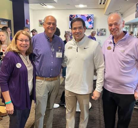 va4rubio's tweet photo. #GoDukes 💜💛

@ChrisRunionVA @marcorubio #Rubio2028 🇺🇸 https://t.co/r4pZ8MRoa8
