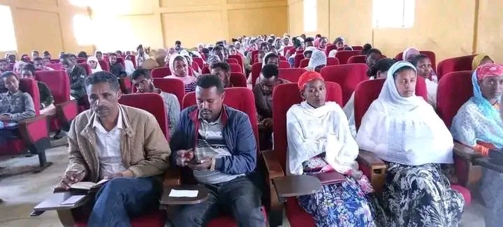 mottacity1's tweet photo. በምስራቅ ጎጃም ዞን በሞጣ ከተማ አስተዳደር "በጎነት ለኢትዮጵያ ከፍታ" በሚል መሪ ሃሳብ ሲካሄድ የነበረው የክረምት ወራት በጎ ፈቃድ አገልግሎት ማጠቃለያና የበጋ ወራት ማስጀመሪያ መርሃ ግብር እና የስራ እድል ፈጠራ ውይይት ተካሄደ። https://t.co/oVfBw3XtOR
