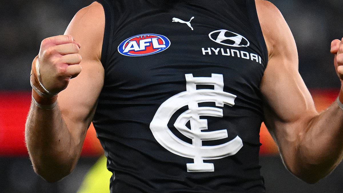 BreakingWire_HQ's tweet photo. BREAKING: Two Carlton AFL players were reportedly taken to hospital after a Saturday night party at a South Yarra home, amid reports of alleged recreational drug use

Fox Sports reports multiple players from the Melbourne club needed hospital care after complications at a party on Saturday night, first reported by Seven's Cassie Zervos. Nine's Trent Kniese says paramedics attended a South Yarra house and a man in his 20s was taken to hospital in a stable condition. The Herald Sun reports a second player was also taken to hospital and is stable, while a third teammate went along for support. No players have been named. Under AFL rules, players publicly revealed to have taken drugs can face 2 to 4 week suspensions.

#AFL #Carlton #CarltonBlues #Melbourne

📲 Follow @BreakingWire_HQ for the latest as it breaks.