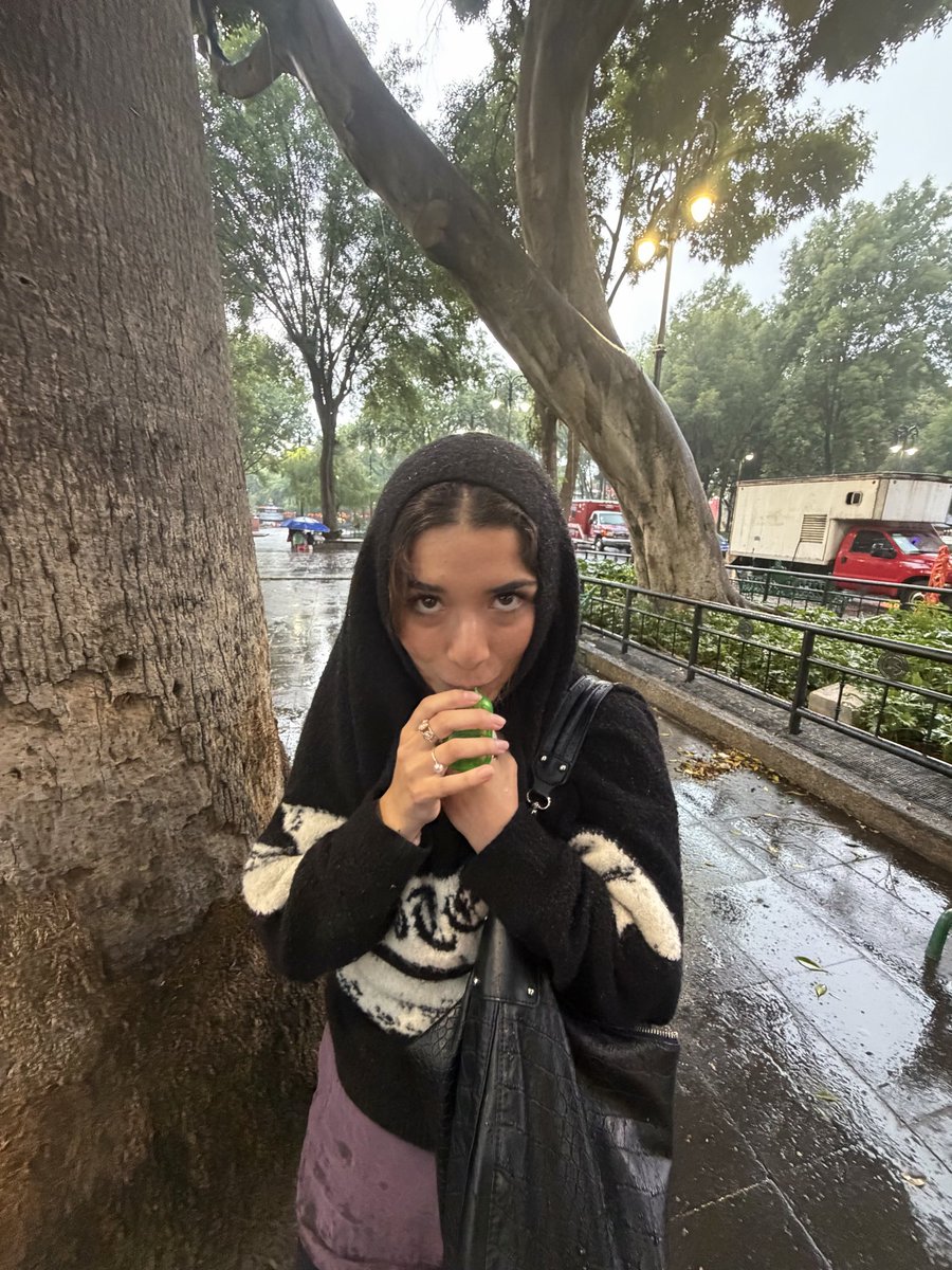 camiluna___'s tweet photo. te ano mi pequeña princhecha te presumo para q nunca te conformes con menos potra eres una erección https://t.co/6lnQ64lGk3