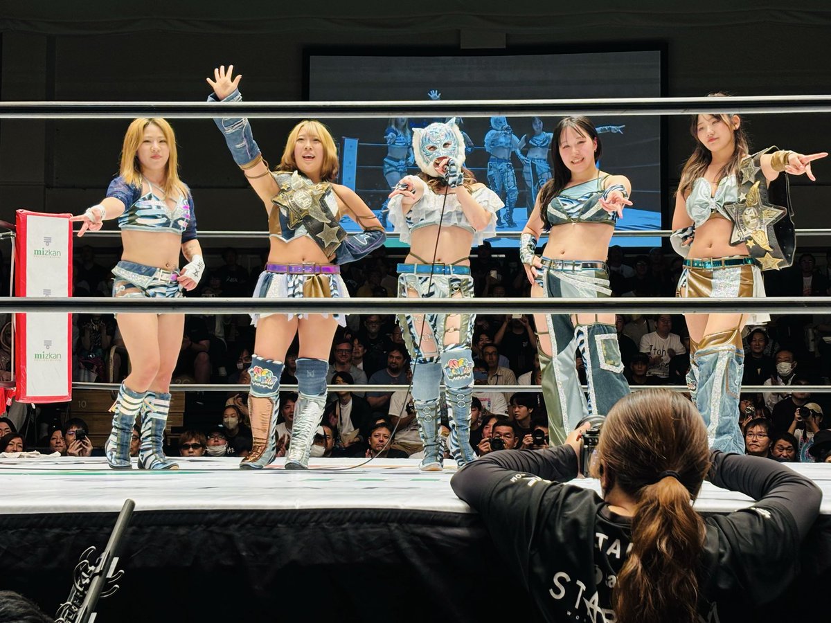 7rio7dog's tweet photo. 後楽園

NEO GENESIS✌️

#NEOGENESIS
#STARDOM https://t.co/anMlFMtfZ4